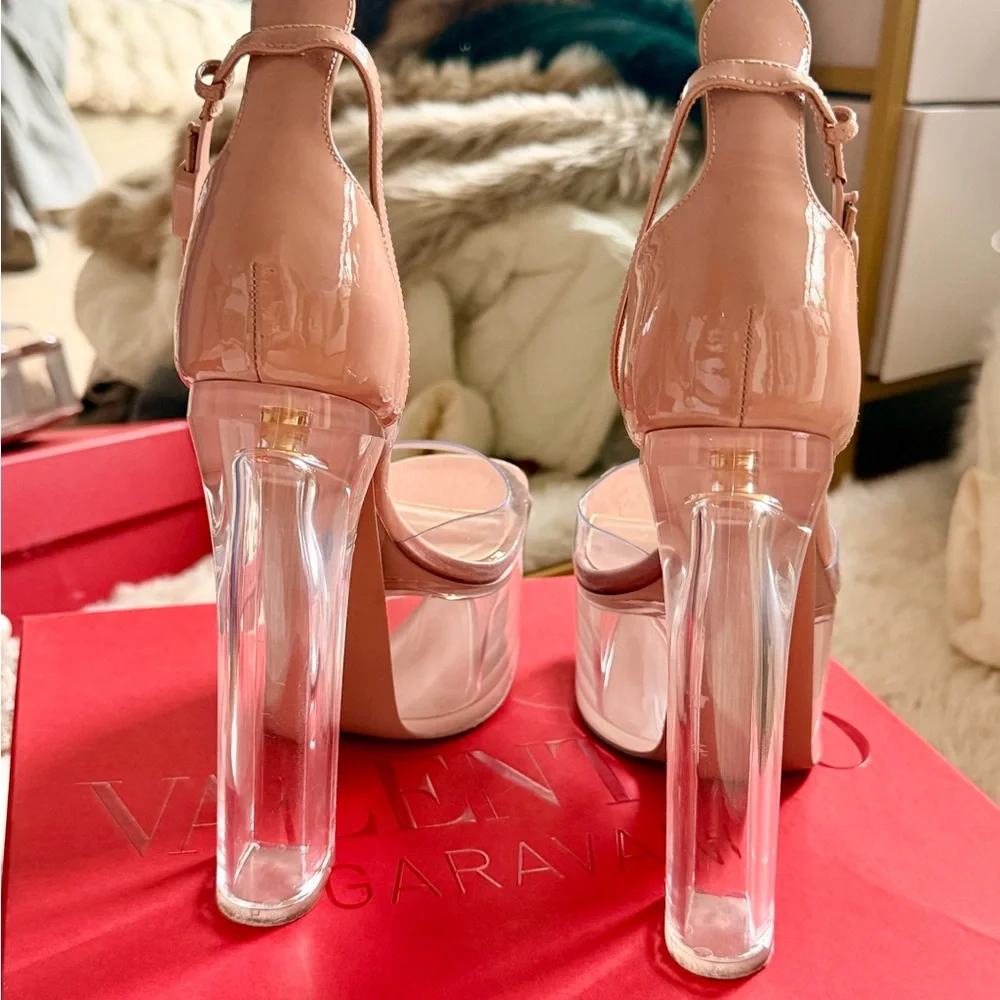 VALENTINO - Picture 3 of 5